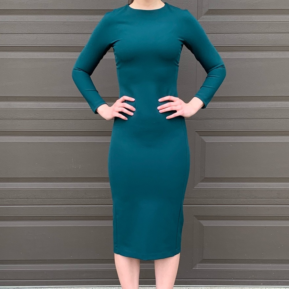 NWOT Zara emerald green midi dress sz. XS